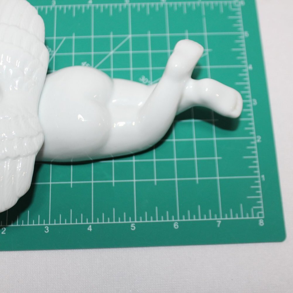 Vintage Cherub Angel Decorative Figurine - Picture 12 of 16